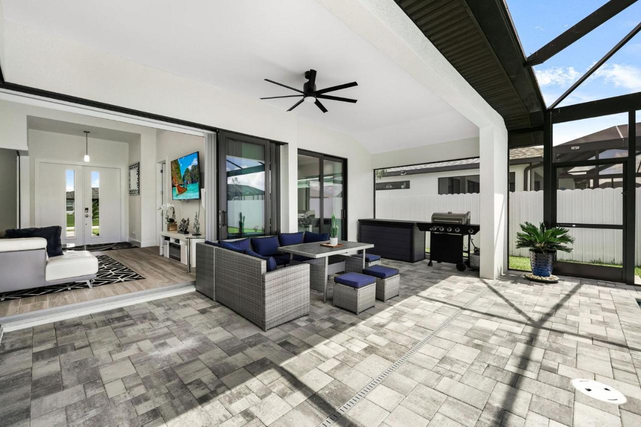 Perfect Oasis Retreat ! 2023 Luxury Built Home, Heated Pool And Games Cabo Coral Exterior foto